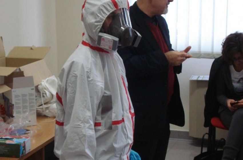 La Asl prepara medici e infermieri ad affrontare l'emergenza Ebola