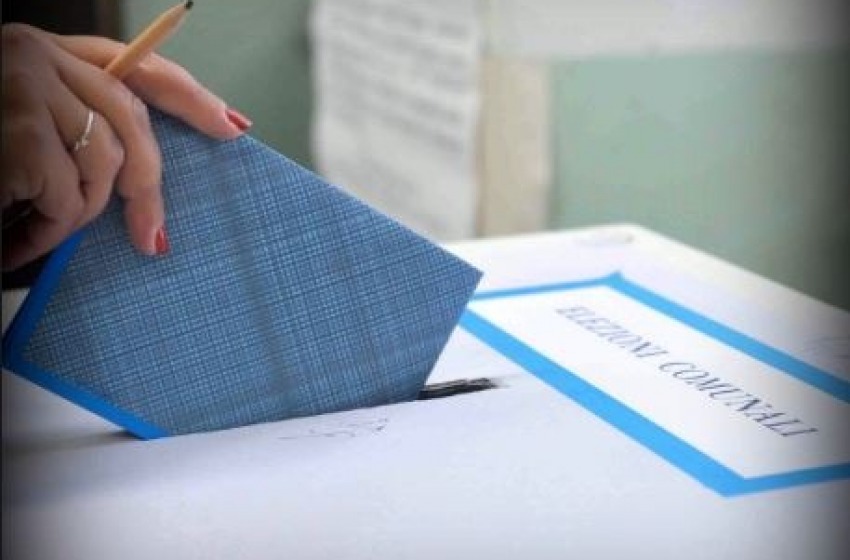 Domenica si vota per eleggere il sindaco di L'Aquila, Avezzano, Martinsicuro e Ortona
