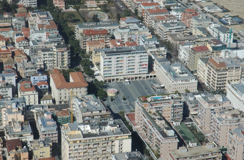 Mercato immobiliare Abruzzo, prezzi ancora già. Pescara città più cara