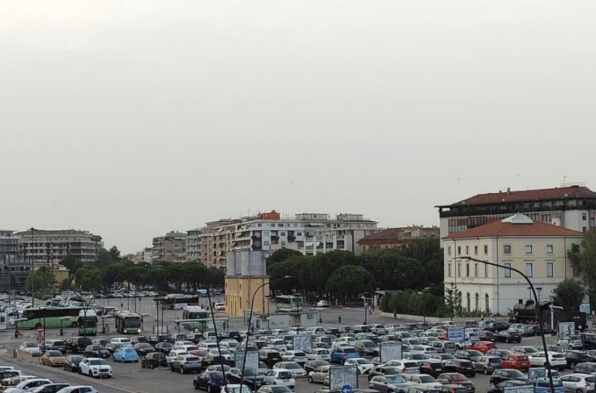 A Pescara mancano i parcheggi. Padovano chiede di contarli